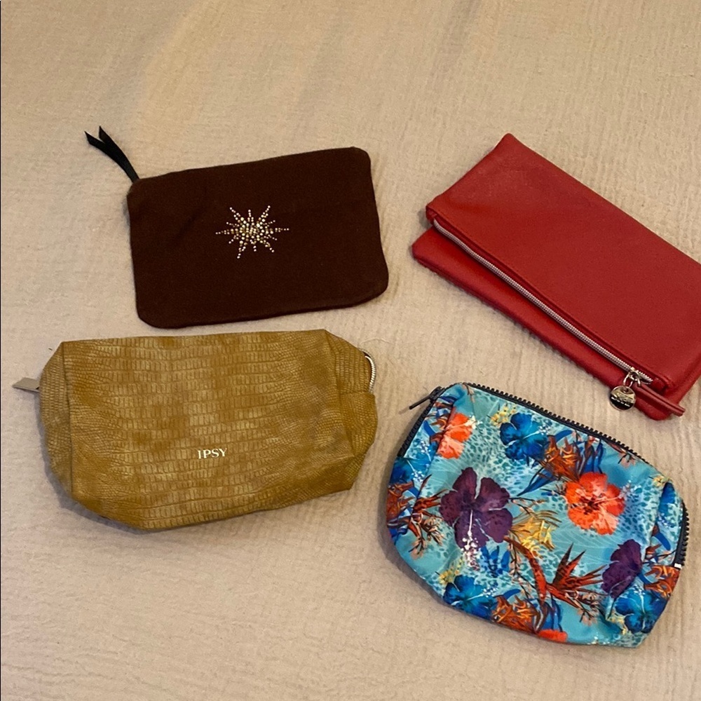 Ipsy Gold and Floral / SK-II, Yandy cosmetics Bags Set . New . No tags